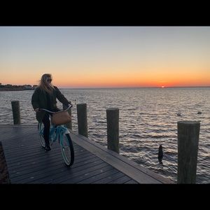 Meet your Posher, Shannon